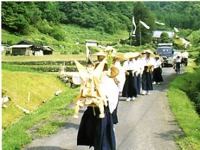 実盛送り（虫送り行事の一つ）