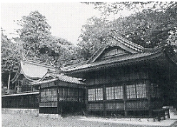 写真3-2-32　宇和町東多田の八幡神社